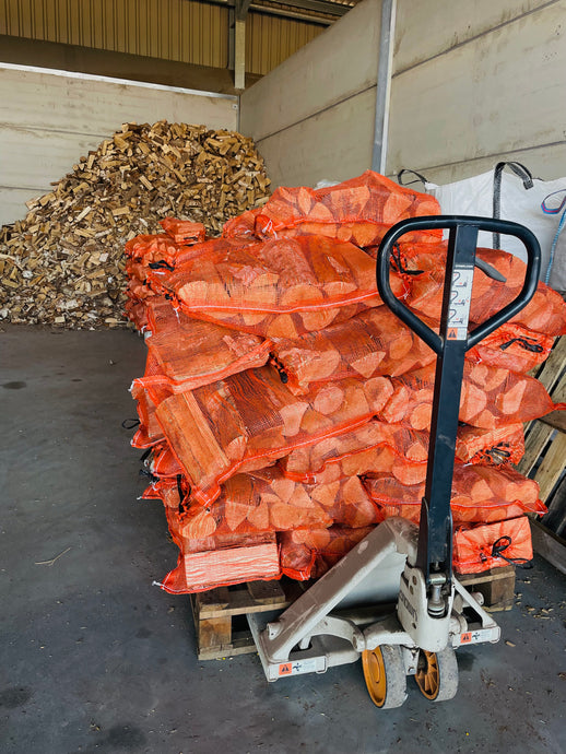 Kiln Dried Birch Logs 50 x 40 Litre Nets