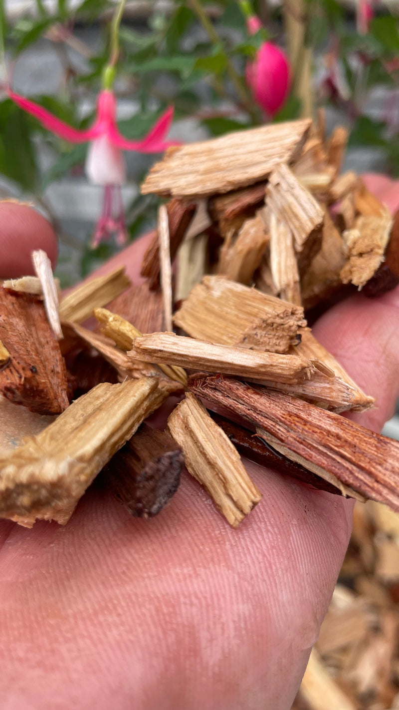 Load image into Gallery viewer, Garden &amp; Play Area Safe Wood Chip Hardwood
