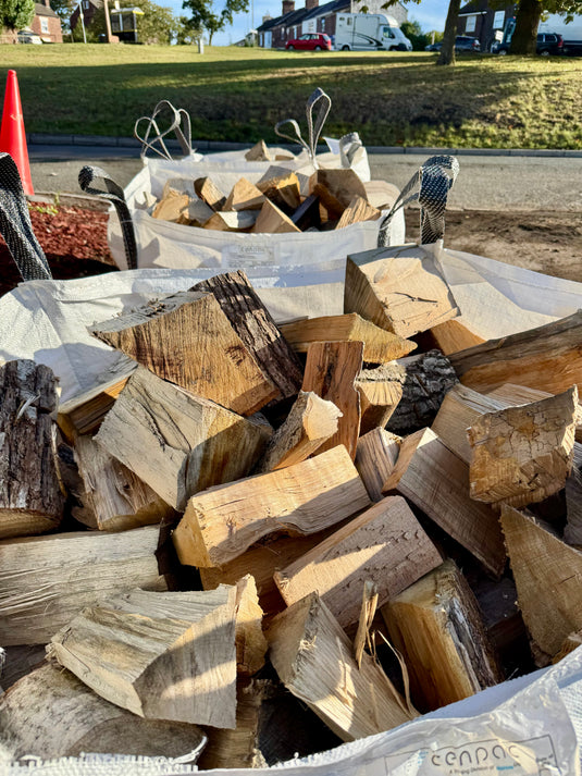 Premium Quality Seasoned Hardwood Logs Multiple Bulk Bag Sizes