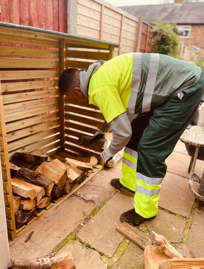 Load image into Gallery viewer, Premium Quality Seasoned Hardwood Logs Multiple Bulk Bag Sizes
