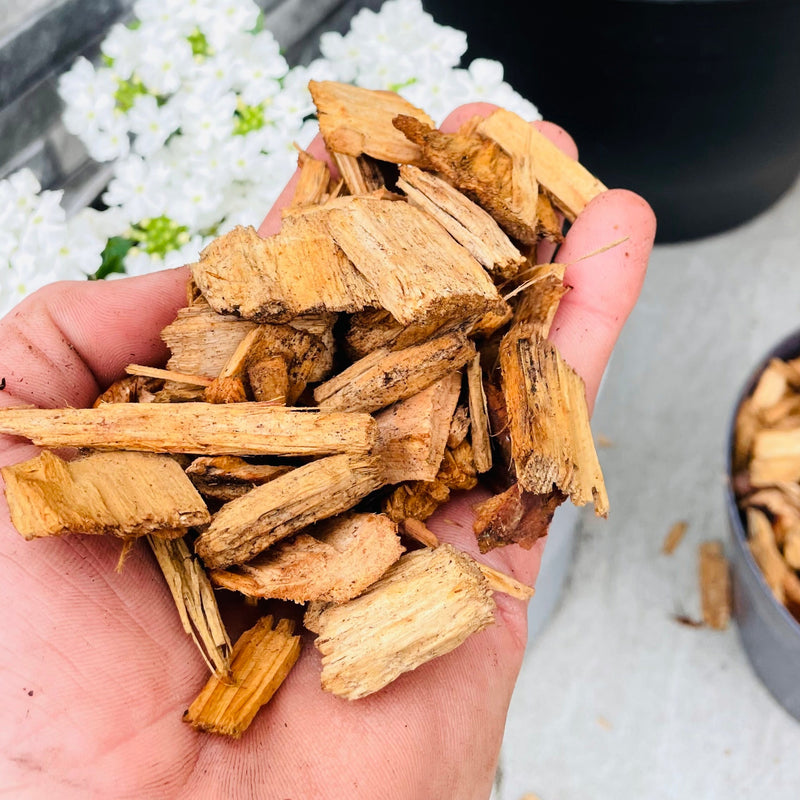 Load image into Gallery viewer, Garden &amp; Play Area Safe Wood Chip Softwood
