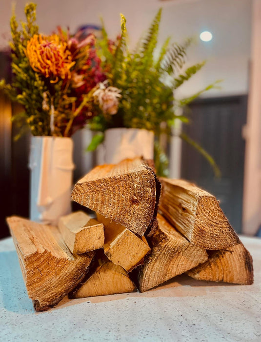 Seasoned Larch Firewood Logs Large Bulk Bag