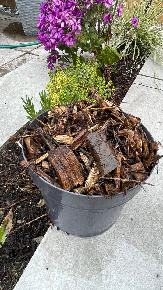 Garden Decorative Tree Bark Mulch 0-65mm
