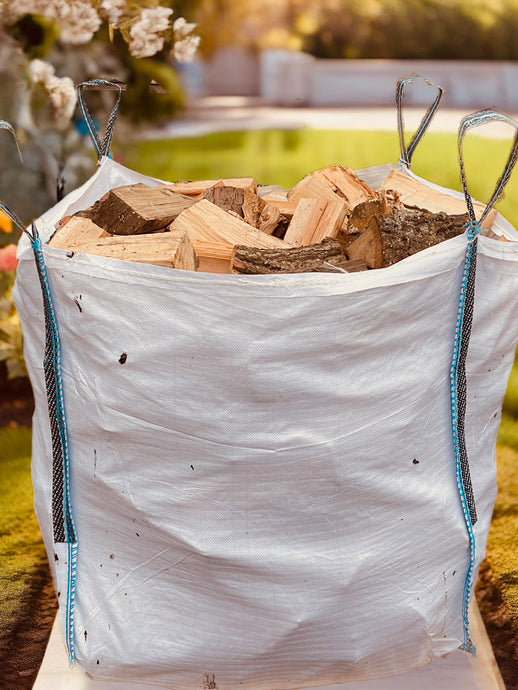 Premium Quality Seasoned Hardwood Logs Multiple Bulk Bag Sizes