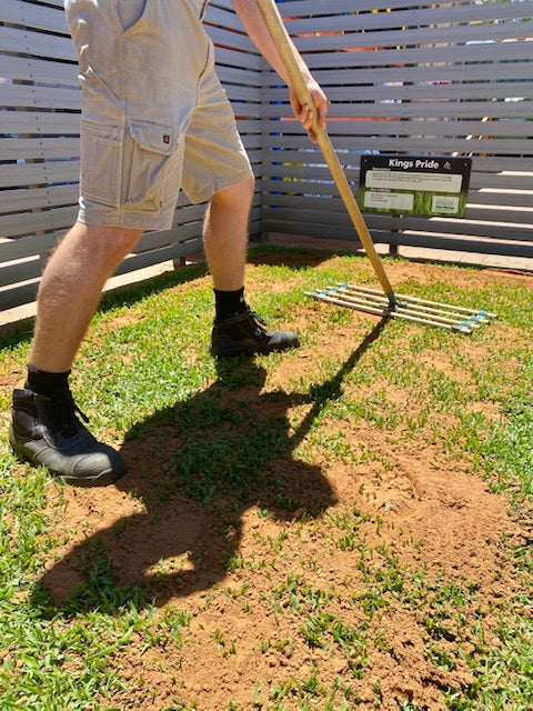 Load image into Gallery viewer, Lawn &amp; Pitch Top Dressing 70/30 With Add Natural Goodness
