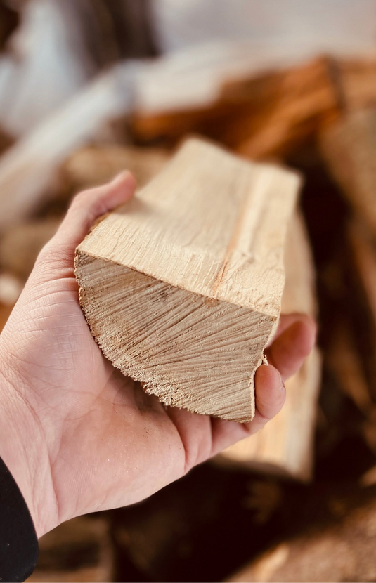 British Kiln Dried Hardwood Logs Multiple Bulk Bag Sizes